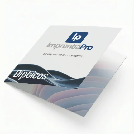 Dípticos Publicitarios Personalizados desplegables en formato vertical con diseño en dos paneles. La portada presenta el logotipo de imprenta pro y un patrón decorativo en tonos azules, ideal para folletos informativos y promocionales.
