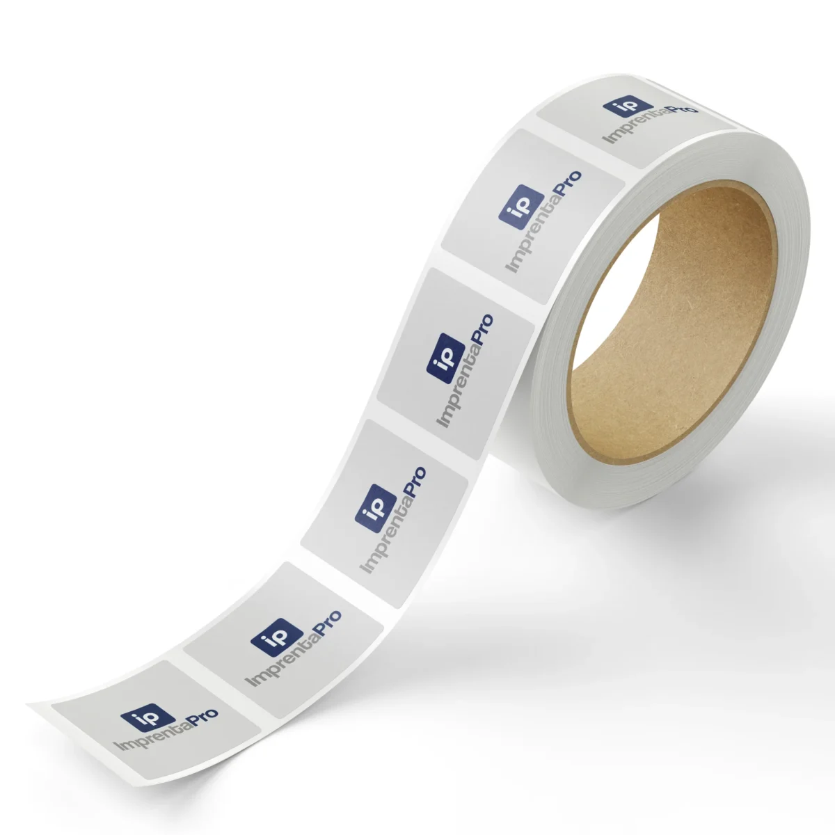 Rollo de etiquetas adhesivas personalizadas con el logotipo 'ip' en color azul sobre fondo blanco. Ideal para uso comercial y etiquetado de productos.