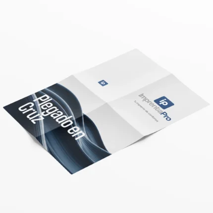Folletos Promocionales con Pliegue en Cruz , mostrando un diseño en blanco y azul con el logotipo de imprenta pro. Ideal para campañas publicitarias, eventos o promociones, ofreciendo un formato único para destacar la información.