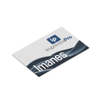 Imanes de nevera personalizados con logo de Imprenta PRO, disponibles en varios tamaños y formas para publicidad de negocios